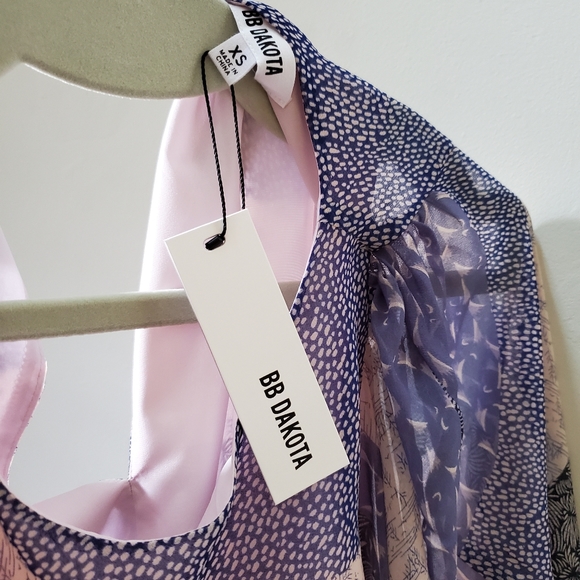 BB Dakota​Easy Breezy Patchwork Floral-Print Top - Picture 13 of 16